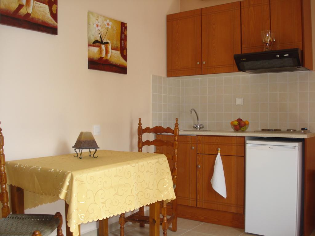 Alkmini Hotel Agios Dimitrios  Ngoại thất bức ảnh