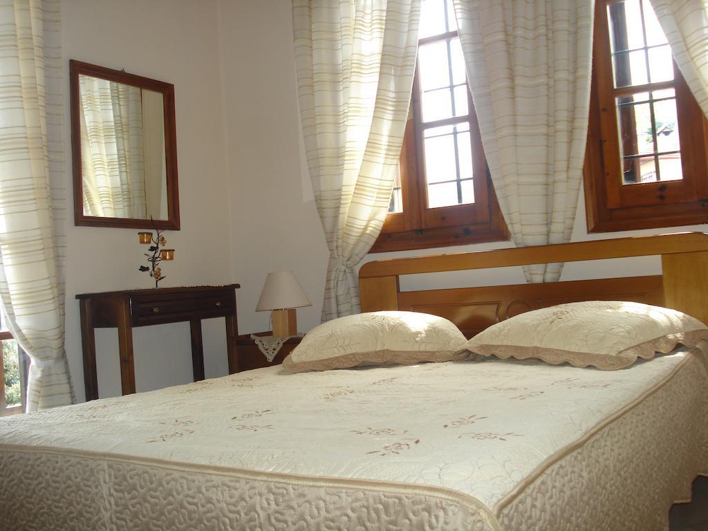 Alkmini Hotel Agios Dimitrios  Ngoại thất bức ảnh
