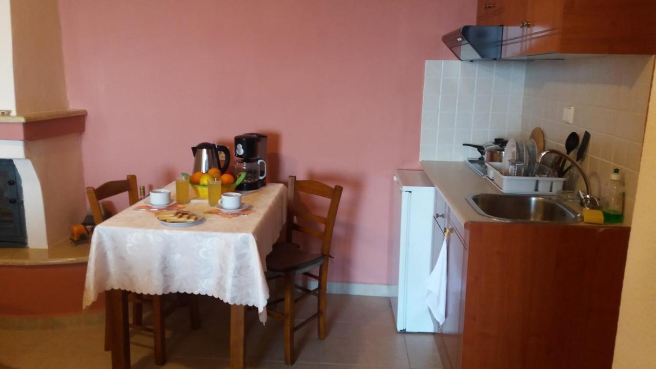 Alkmini Hotel Agios Dimitrios  Ngoại thất bức ảnh