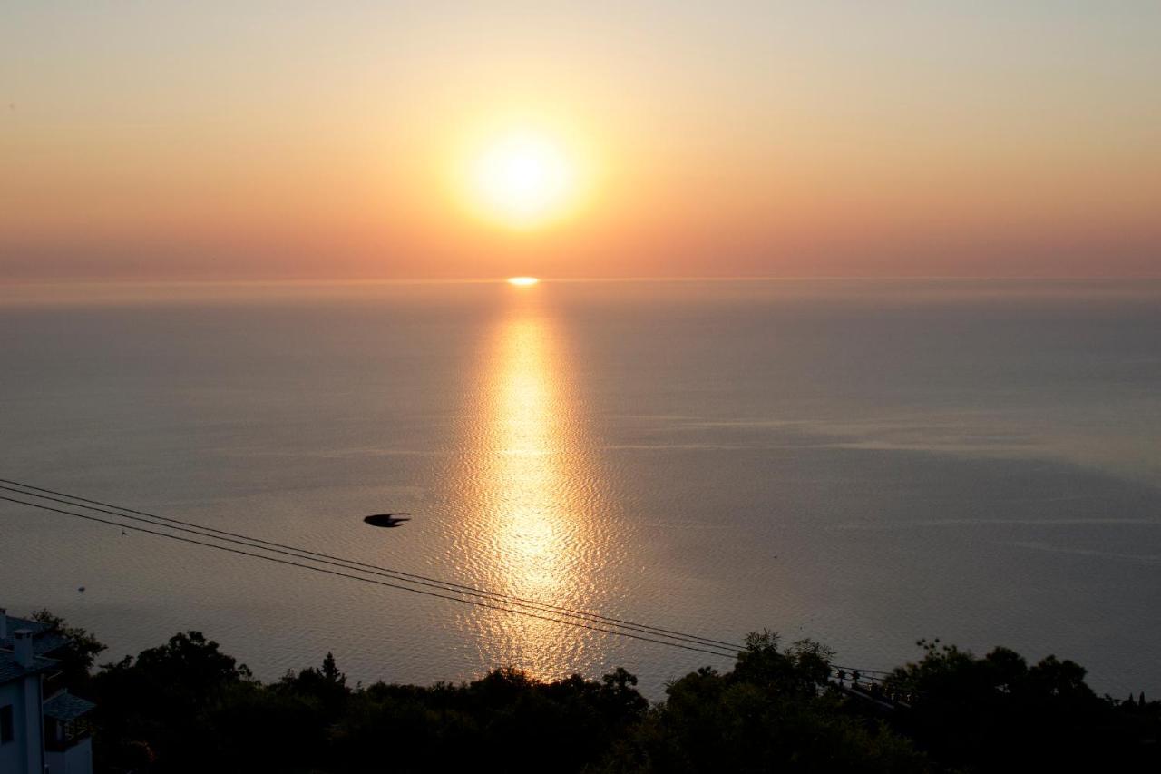 Alkmini Hotel Agios Dimitrios  Ngoại thất bức ảnh